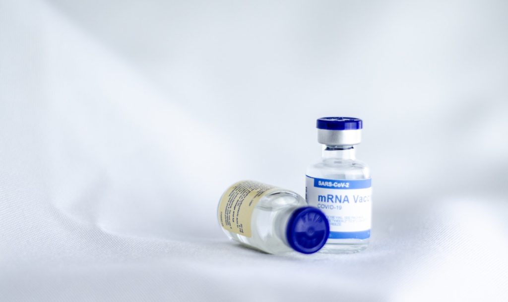 Moderna covid-19 vaksineflaske